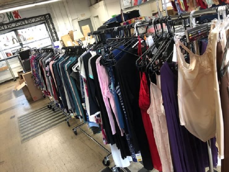 Women S Clothing Warehouse Sale Off Price Products Los Angeles March 2019