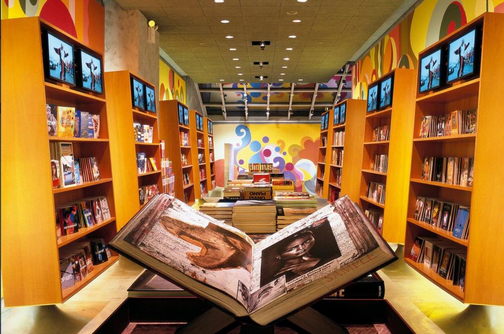 Gay bookstore new york