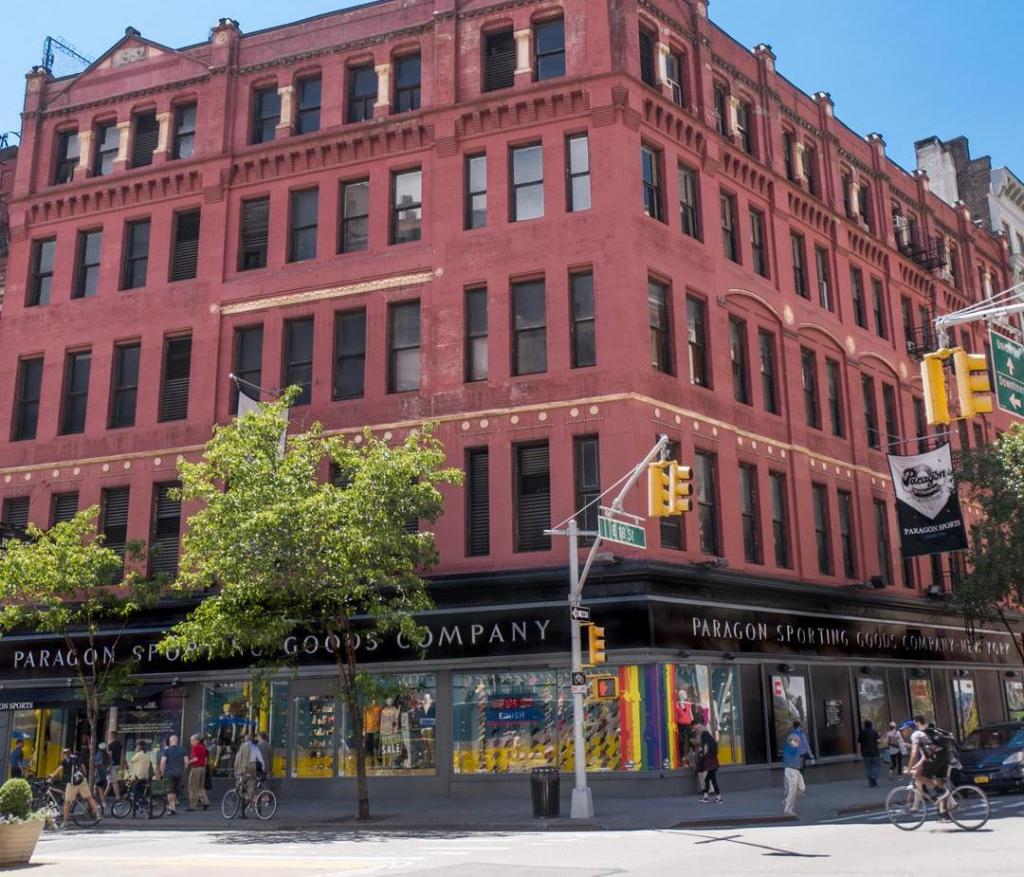 The Paragon Sports Warehouse Sale, New York, September 2017